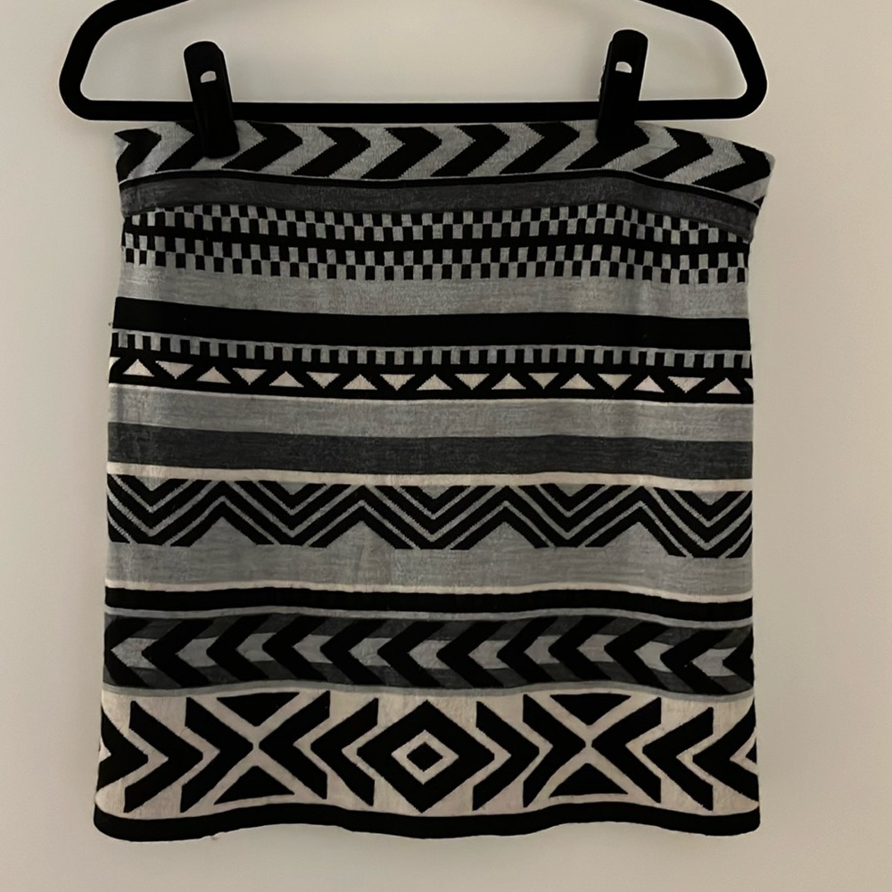 Smartwool W's Black Gray White Abstract Print Knit Pull On Wool Skirt